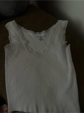 Brandy Melville White Lace-Trim Ribbed Camisole
